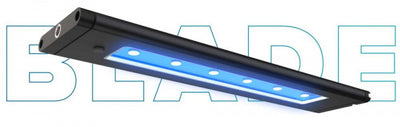 AI Blade GROW LED Zusatzbeleuchtung 7 cm breit.